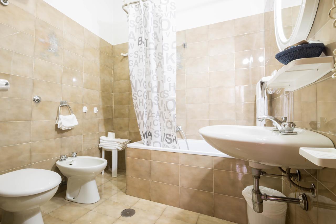 Hotel Alle Vecchie Arcate Пескасероли Екстериор снимка