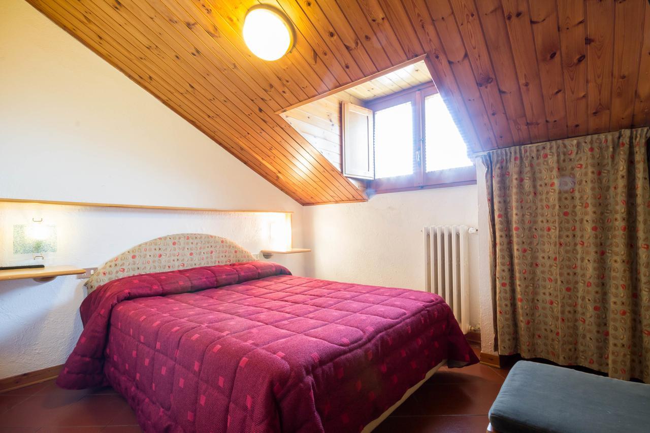 Hotel Alle Vecchie Arcate Пескасероли Екстериор снимка