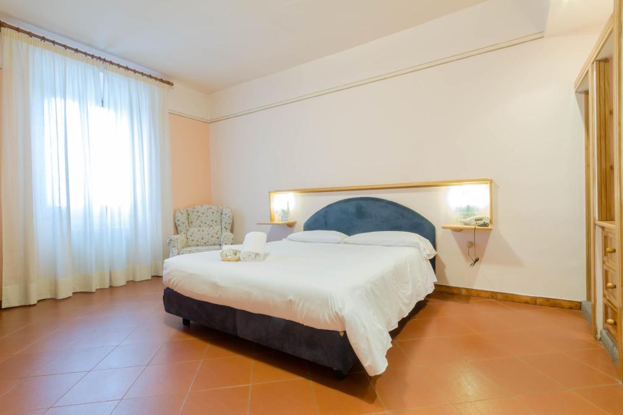 Hotel Alle Vecchie Arcate Пескасероли Екстериор снимка